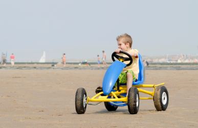 outdoor toys ride on